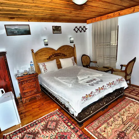 בית אירוח Sirincem