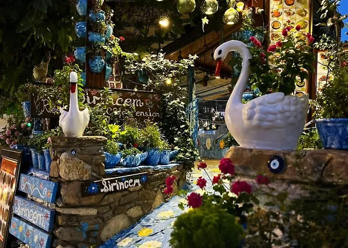 Sirincem Gazde/Camere de închiriat